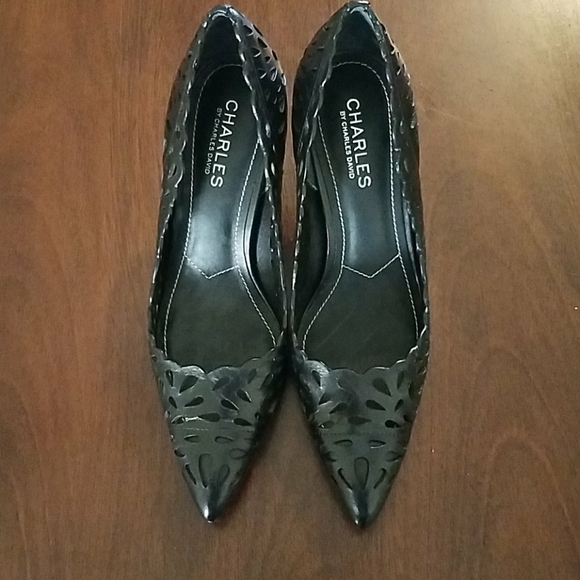 Black lace leather pumps - Picture 2 of 8